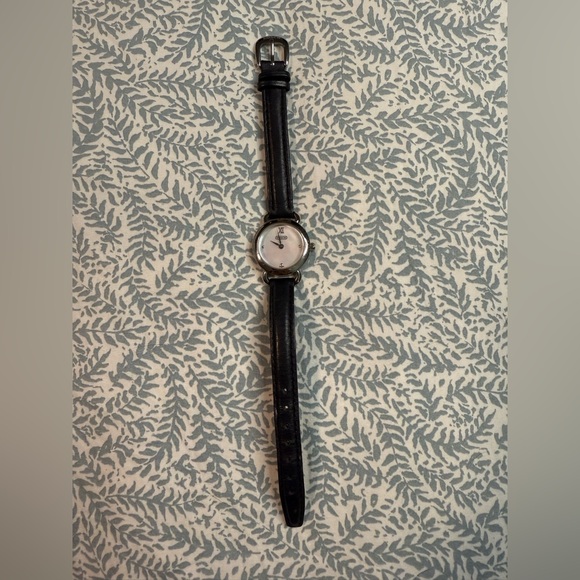 Coach Vintage Black Leather Strap Watch - Picture 2 of 7